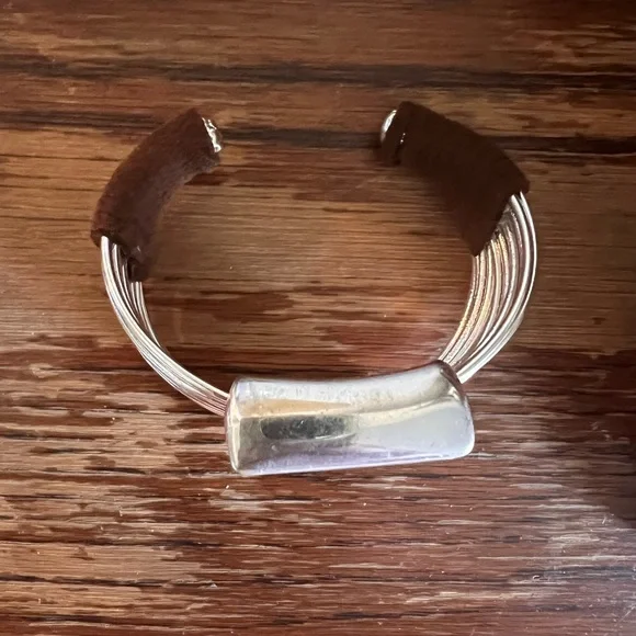 Chunky Turquoise Bracelet - Picture 3 of 3